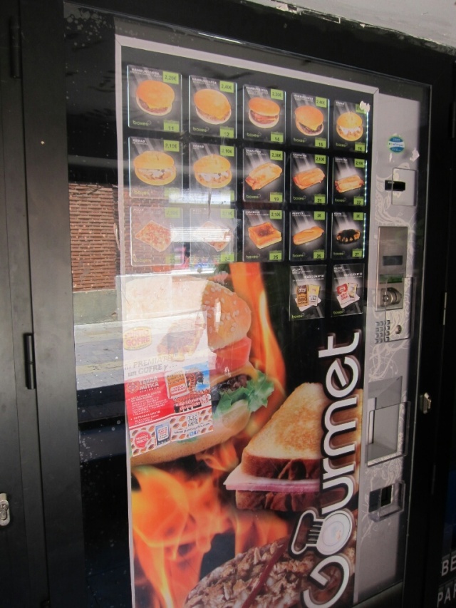 A vending machine with pizza and hamburgers. Yeah, that seems like a good idea. 